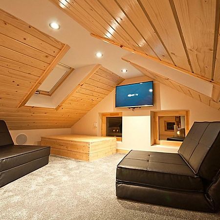 Alum Chine Log Cabin Villa บอร์นมัธ ภายนอก รูปภาพ