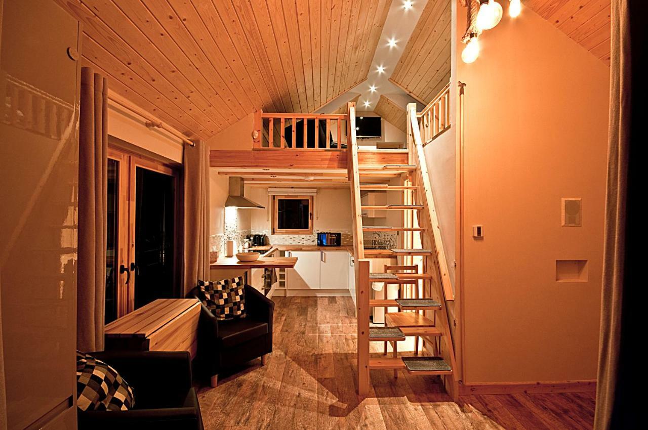 Alum Chine Log Cabin Villa บอร์นมัธ ภายนอก รูปภาพ